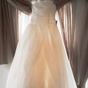 White By Vera Wang Textured Organza Dress